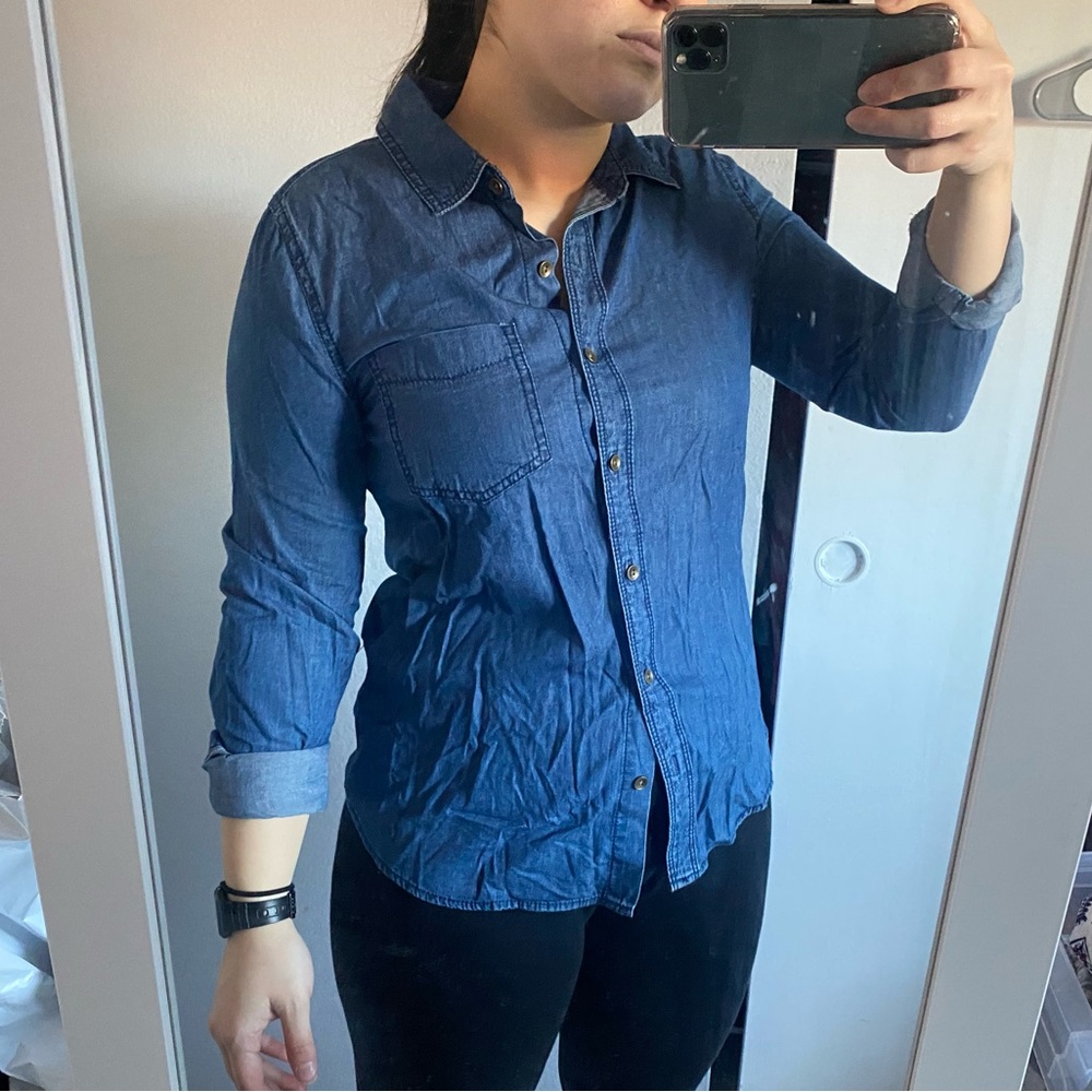 Forever 21 Denim Button Up Shirt